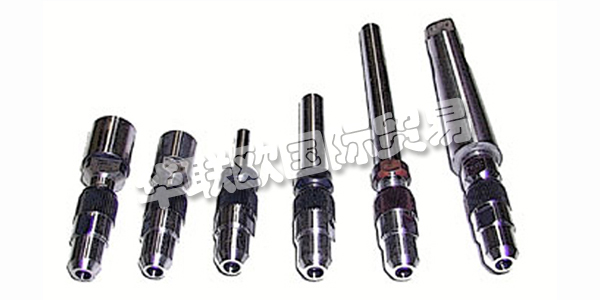 REGLUS AG工廠用于精密工程和電子。他們公司自1938年以來一直生產(chǎn)精密機械工具。