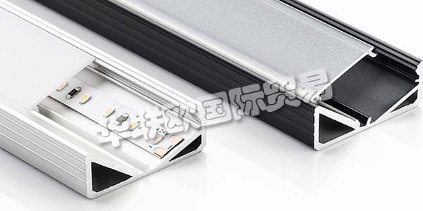 ELEKTRA創(chuàng)新的LED照明。靈活的照明方案。高品質(zhì)的產(chǎn)品種類(lèi)?，F(xiàn)代功能。