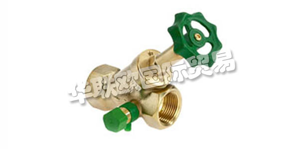 BENDER作為生產(chǎn)商(德國制造)，自1934年以來一直生產(chǎn)關閉和分配器配件以及定制系列產(chǎn)品。裝配時間短，使用壽命長、高效率和靈活性是公司產(chǎn)品的特征。