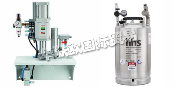 德國(guó)BAUMER HHS主要產(chǎn)品：BAUMER HHS隔膜泵、控制器等。BAUMER HHS總部位于克雷費(fèi)爾德，是您在粘合劑應(yīng)用和質(zhì)量控制方面可靠和創(chuàng)新系統(tǒng)的全球合作伙伴。他們訓(xùn)練有素的銷售人員和技術(shù)人員可以為您提供生產(chǎn)的各個(gè)方面。位于克雷菲爾德的hhs解決方案中心提供有關(guān)新應(yīng)用和粘合劑選擇咨詢的幫助。