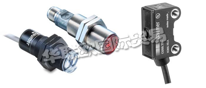 BAUMER傳感器,漫反射式傳感器基于三角測(cè)量原理，集發(fā)射器和接收器于一身，分析光的入射角，可檢測(cè)各種顏色、表面或背景的物體。即便是最小可識(shí)別物體，也能對(duì)其進(jìn)行極為快速、精確的位置檢測(cè)，用于機(jī)器人和電子元件，可自動(dòng)設(shè)置物體檢測(cè)參數(shù)，例如在格式校準(zhǔn)時(shí)，即使距離較遠(yuǎn)，也能夠可靠地檢測(cè)物體。