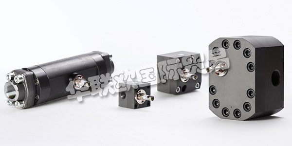 傳感器是一種檢測(cè)裝置，能感受到被測(cè)量的信息，并能將感受到的信息，按一定規(guī)律變換成為電信號(hào)或其他所需形式的信息輸出，以滿足信息的傳輸、處理、存儲(chǔ)、顯示、記錄和控制等要求。傳感器在我們生活中的應(yīng)用范圍很廣，種類也繁多，大到一輛汽車，小到一個(gè)智能手環(huán)。下文為您介紹MARPOSS傳感器3602220005。